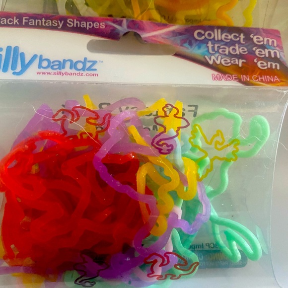 Silly Bandz Rubber Bracelets - Picture 4 of 6